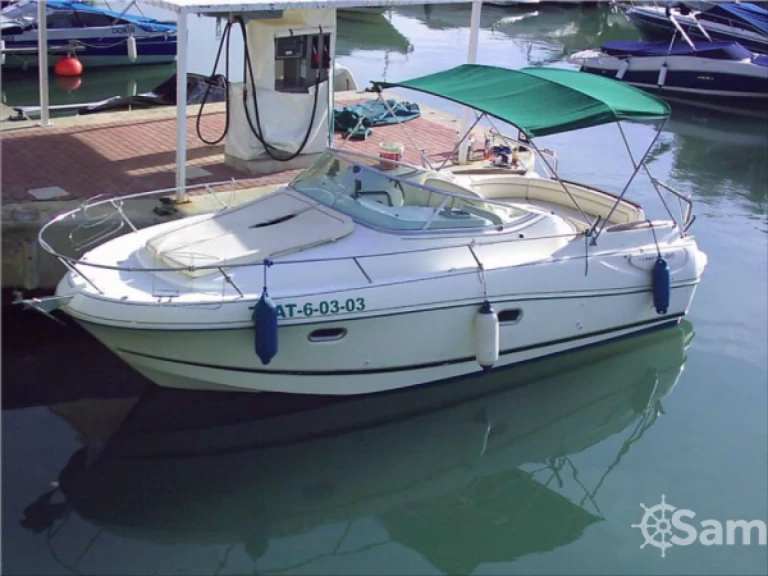 Location Bateau à moteur à Toulon - Jeanneau Leader 805