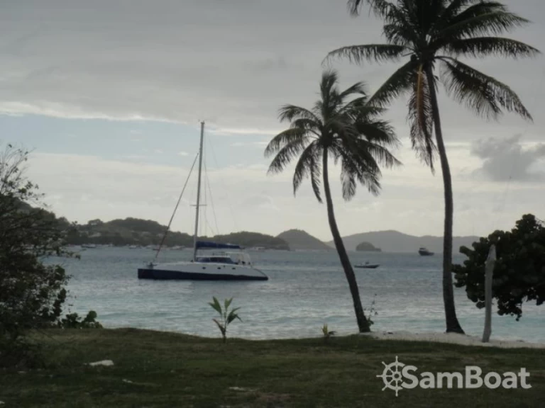 Louez un Multicap-Caraibes Punch 12.50 à Les Sablettes