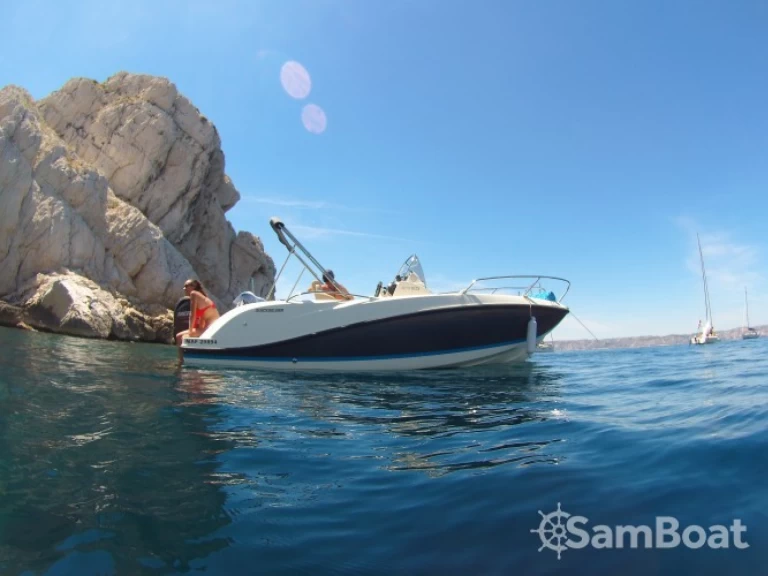 Location bateau Marseille pas cher Activ 605 Open