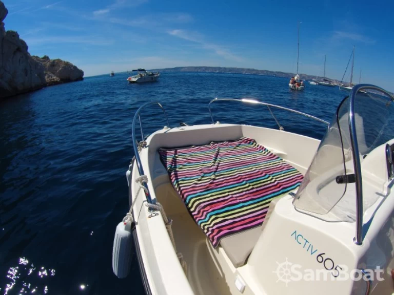 Location bateau Quicksilver Activ 605 Open à Marseille sur Samboat