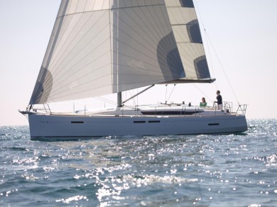 Sailboat to hire Salerne at the best price