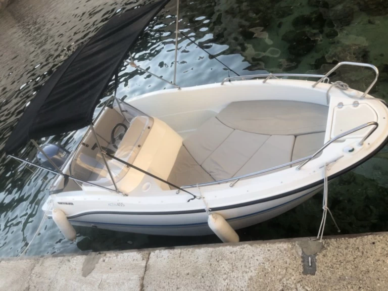 Location à Marseille - Quicksilver Activ 455 Open sur SamBoat