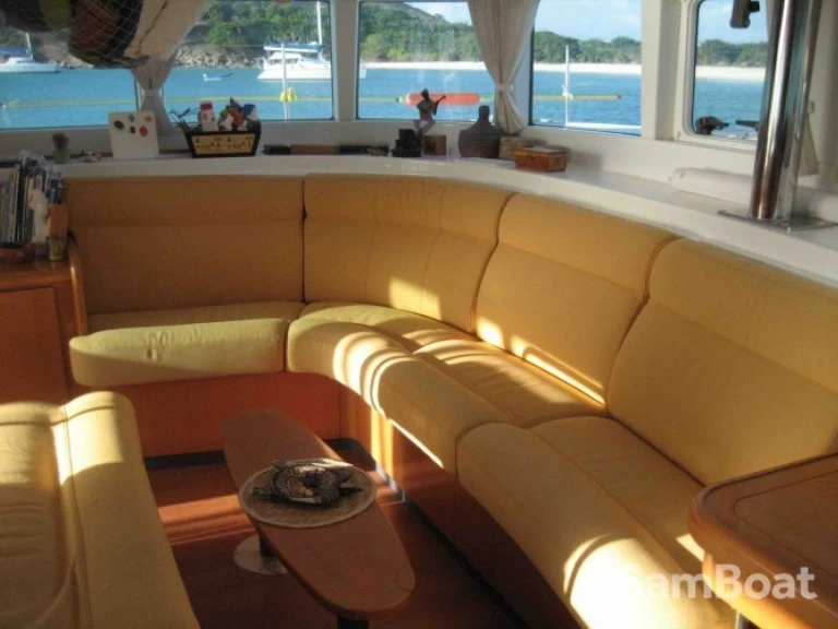 Location bateau Boracay Island pas cher Lagoon 440