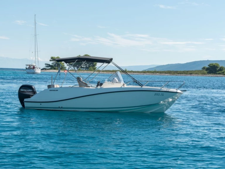 Location bateau Quicksilver Activ 675 Open à Split sur Samboat