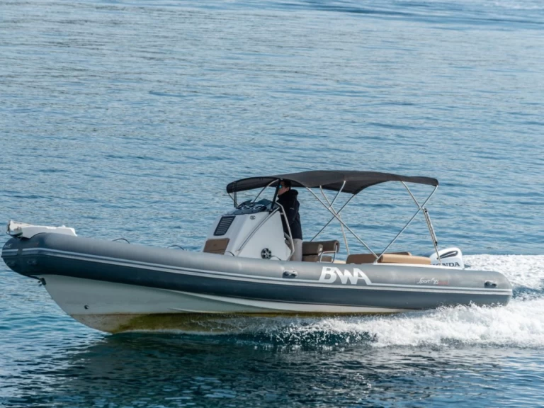 Location bateau Trogir pas cher Sport 26 GTO