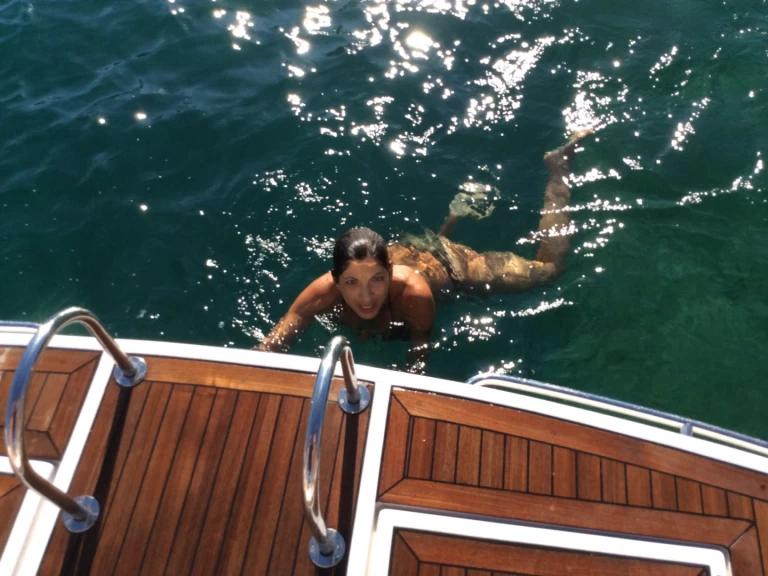 Louer Semi-rigide avec ou sans skipper Stilmar  à San Foca