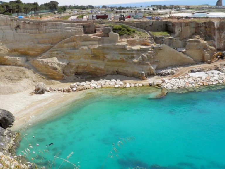 Stilmar  25EFB a louer à San Foca