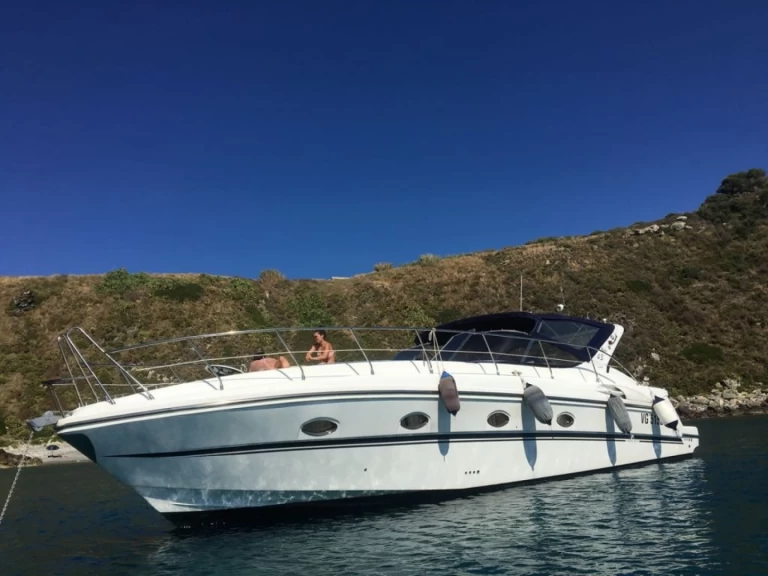 Innovazione e Progetti Mira 37 a louer à Milazzo
