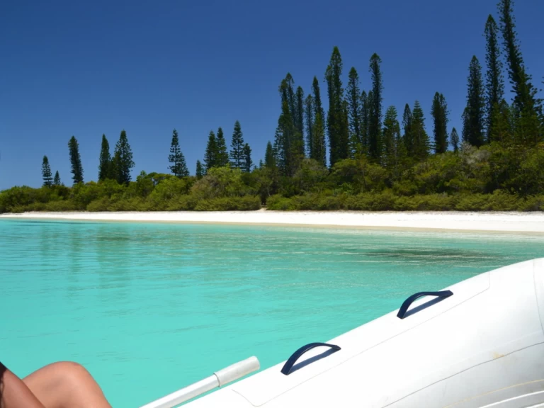 Catamaran à louer à Nouméa au meilleur prix