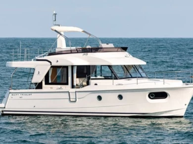 Bénéteau Swift Trawler 41 a louer à Ajaccio