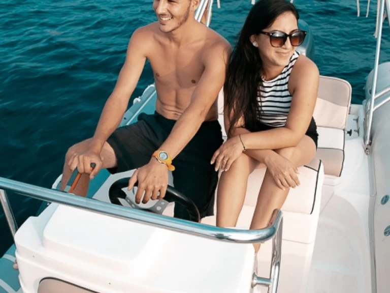 Location à Roses - Lomac Lomac 600 IN sur SamBoat