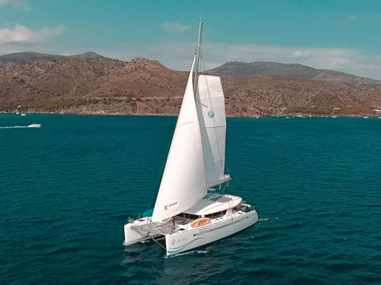 Location bateau Lagoon Bliss à Roses sur Samboat