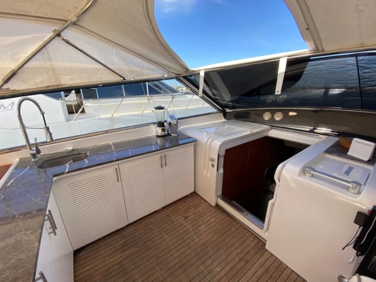 Location à Allyene - Arno Leopard Leopard 72 Sport sur SamBoat