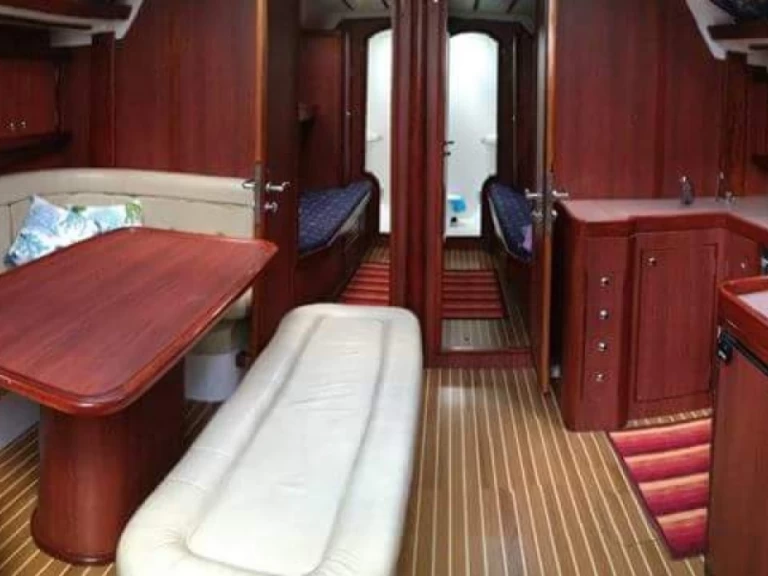 Louer Voilier avec ou sans skipper Ocean Yachts à Ostia