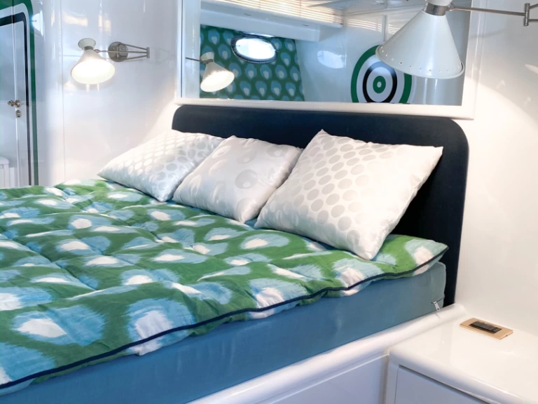 Louer Yacht avec ou sans skipper Technema à Ibiza (Ville)