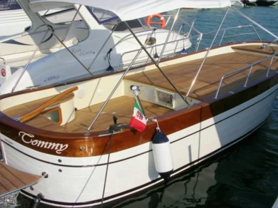 Noleggio Barca a motore a Otranto – Gozzo Latino Latino 6.80