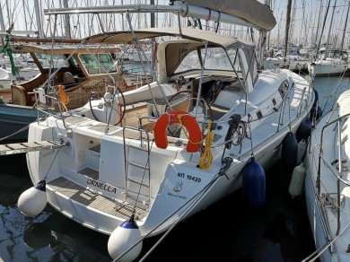 Sailboat rental in Alimos Marina - Bénéteau Oceanis 50 Family