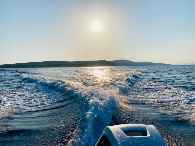 Location à Split - Bénéteau Antares 9 OB sur SamBoat