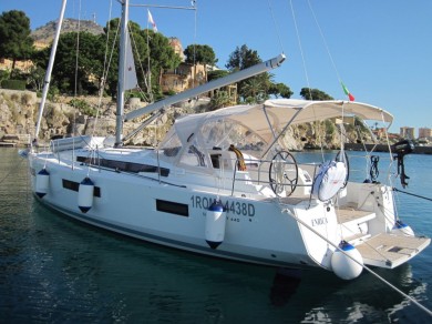 Hire Sailboat with or without skipper Jeanneau Marina di Portisco