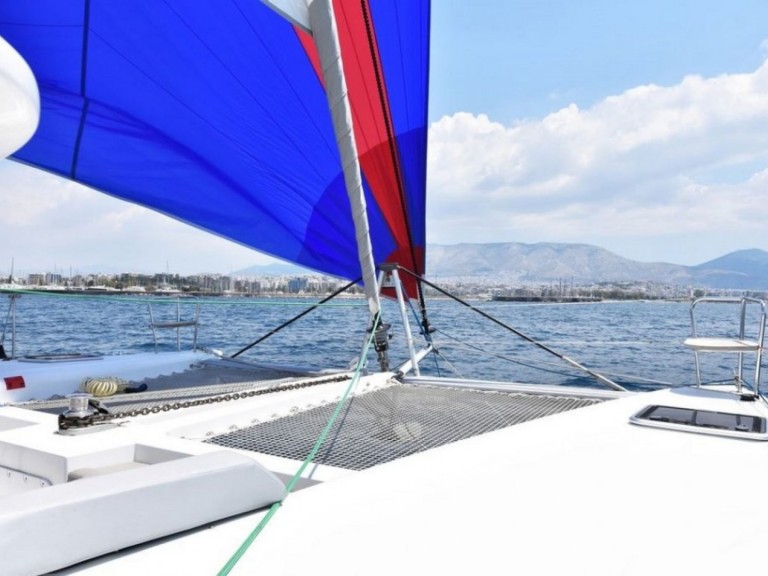 Location à Álimos - Lagoon Lagoon 450 F sur SamBoat