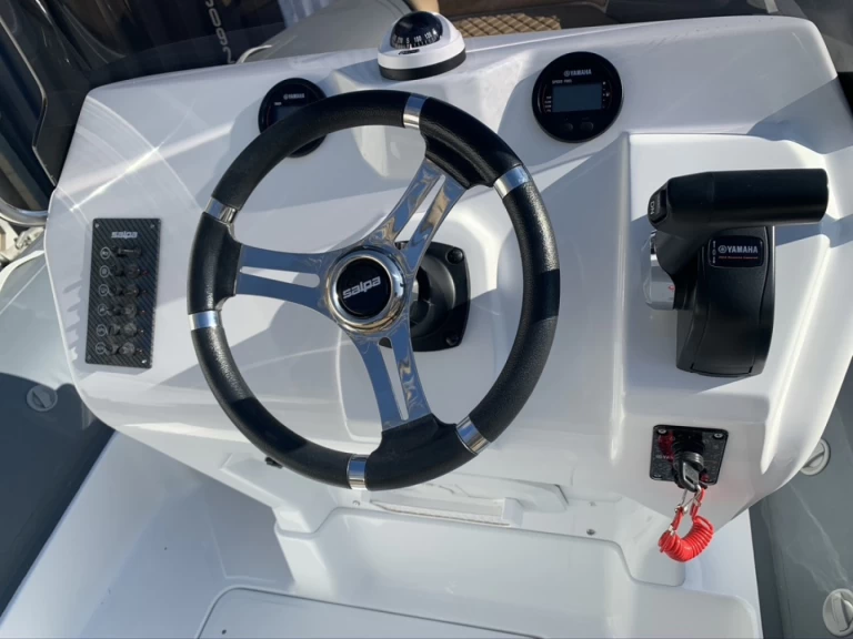 Salpa Salpa Soleil 20 a louer à Roses