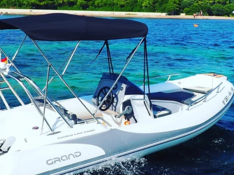 Location bateau Grand Boats Golden Line G500LF à Port d'Alcudia sur Samboat