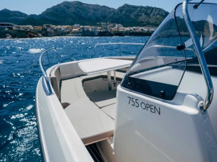 Location Bateau à moteur à Marseille - Quicksilver Activ 755 Open