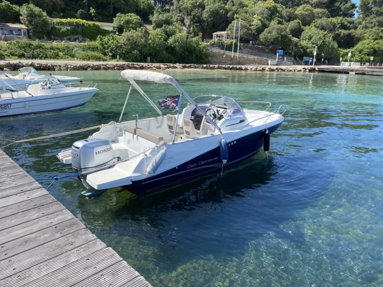 Louez un Jeanneau Cap Camarat 6.5 CC Style à Mandelieu-la-Napoule