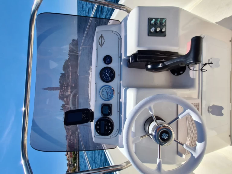 Location Bateau à moteur à Rovinj - Sessa Marine Key Largo 17