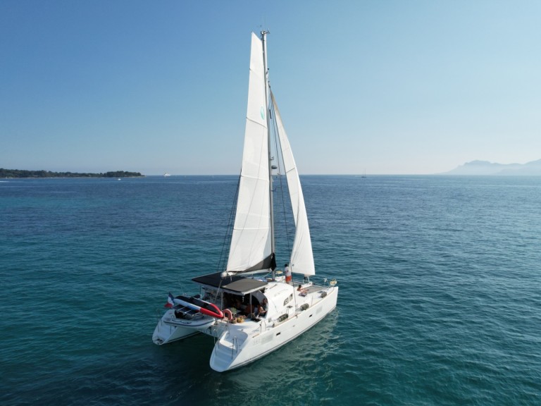 Location Catamaran Lagoon avec permis