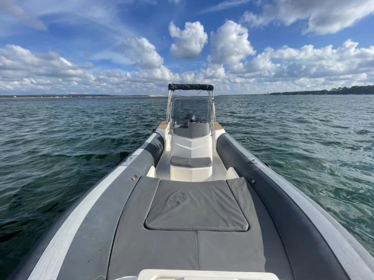 Location bateau Capelli Capelli 700 Sun à Grand Piquey sur Samboat