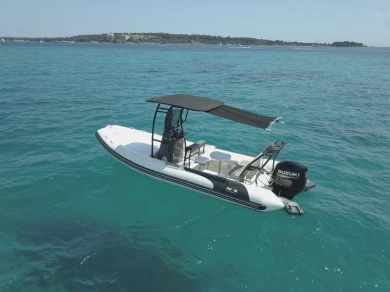 Bareboat Rental RIB Avon with a boat licence