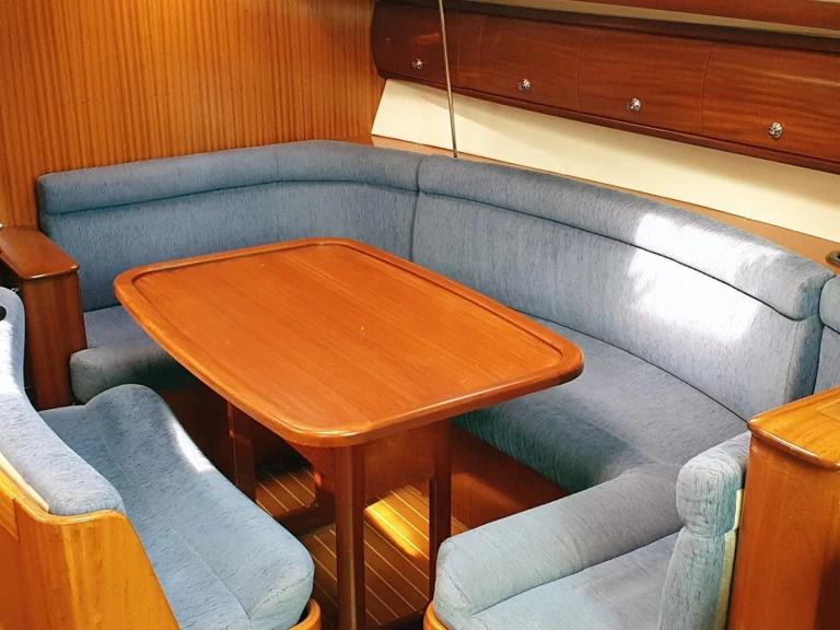 Louez un Bavaria Bavaria 38 à Portorož