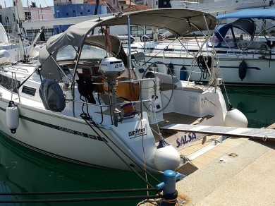 Sailboat rental in Marina Tankerkomerc - Bavaria Cruiser 33