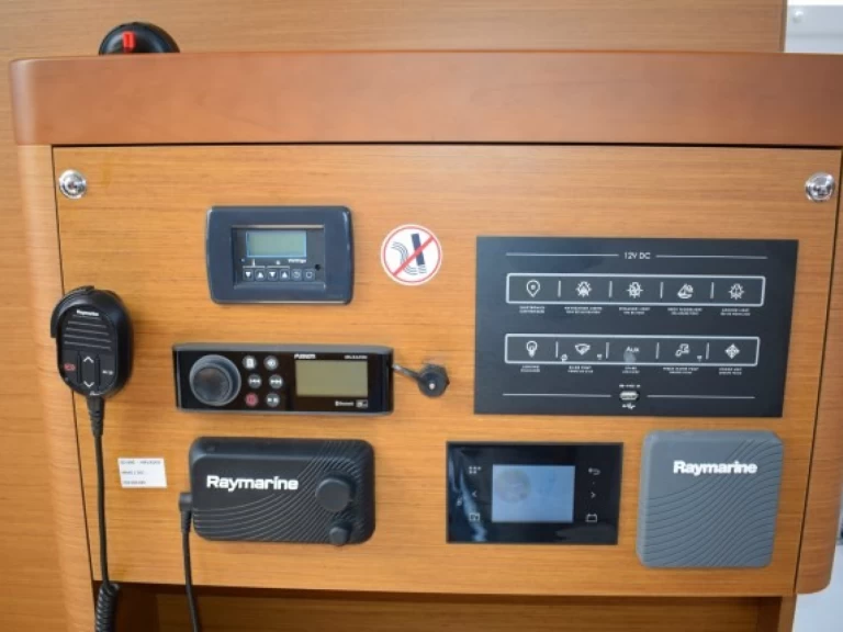 Voilier à louer à Kaštela au meilleur prix