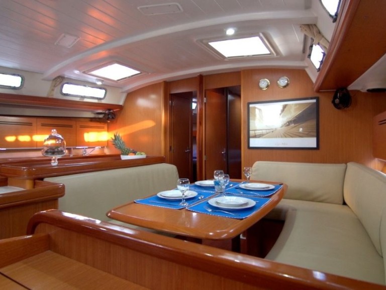 Location à Álimos - Bénéteau Cyclades 50.5 sur SamBoat