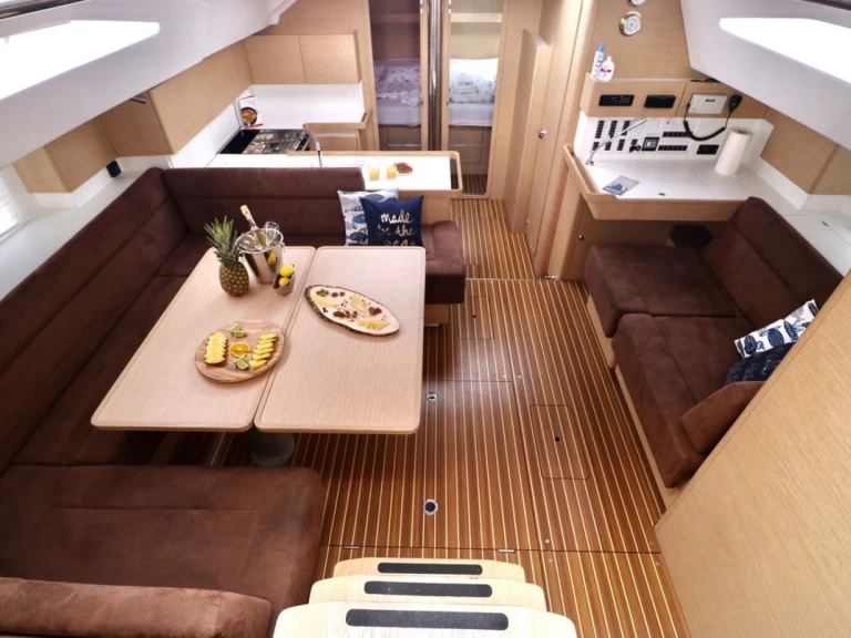 Louez un Elan Impression 50 à Kaštela