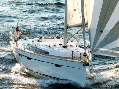 Sailboat rental in Pirovac - Bavaria Cruiser 41S