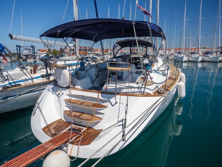 Location à Pirovac - Jeanneau Sun Odyssey 54 DS sur SamBoat