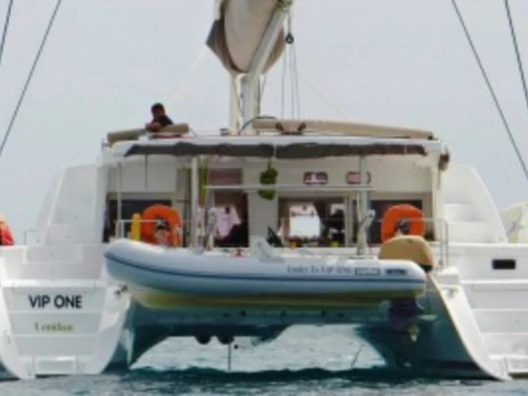 Catamaran à louer à Corazón de Jesús Island au meilleur prix