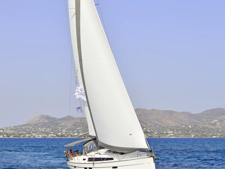 Location Voilier à Álimos - Bavaria Cruiser 46