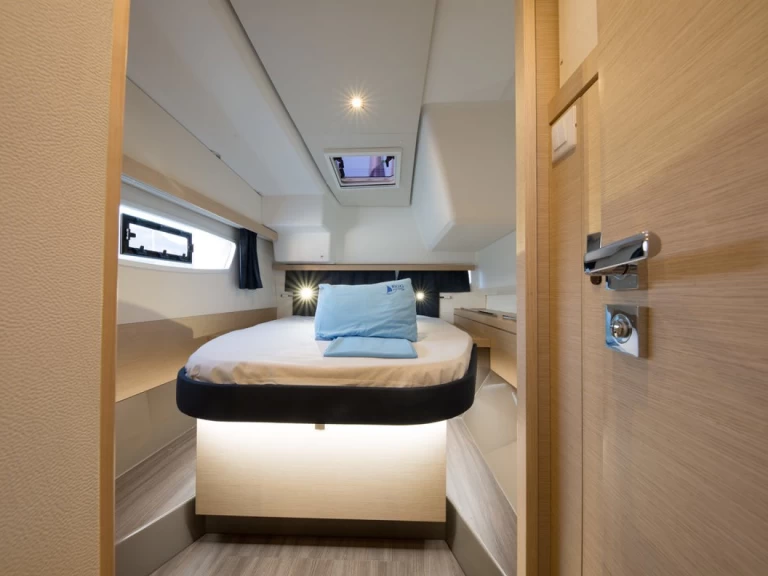 Location à Göcek - Fountaine Pajot Lucia 40 sur SamBoat