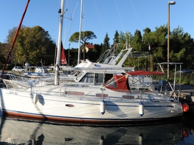 Yacht hire Marina Tankerkomerc cheap Bavaria 34 Cruiser - 2 cab.