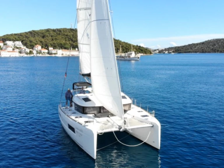 Location Catamaran Lagoon avec permis
