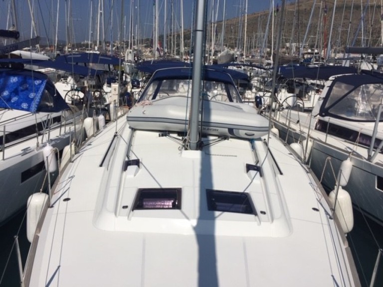 Location bateau Seget Donji pas cher Oceanis 48