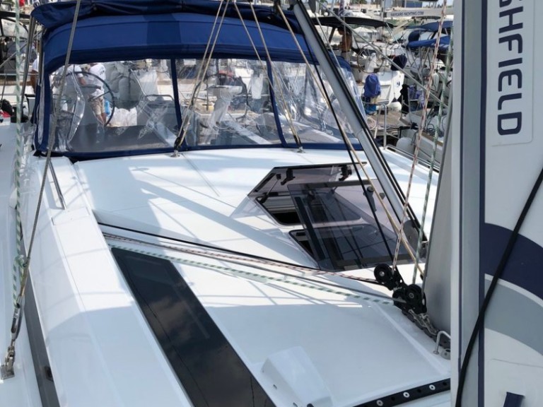 Location à Ellinikó - Bénéteau Oceanis 51.1 sur SamBoat