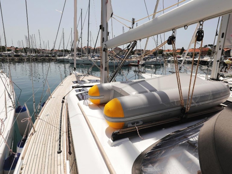 Location à Biograd na Moru - Dufour Dufour 520 Grand Large sur SamBoat