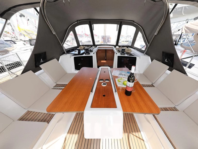 Louer Voilier avec ou sans skipper Dufour à Biograd na Moru