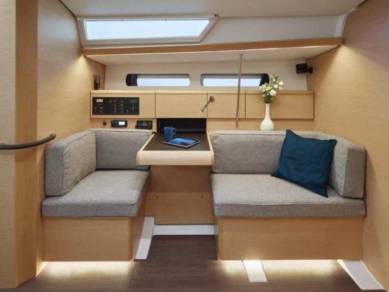 Location bateau Jeanneau Sun Odyssey 449 à Kos sur Samboat