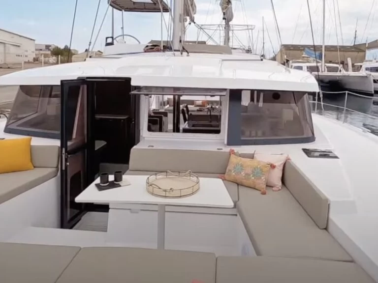 Bali Bali 4.2 a louer à Gouviá